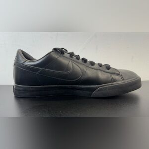 Nike Classic Size12 Men’s